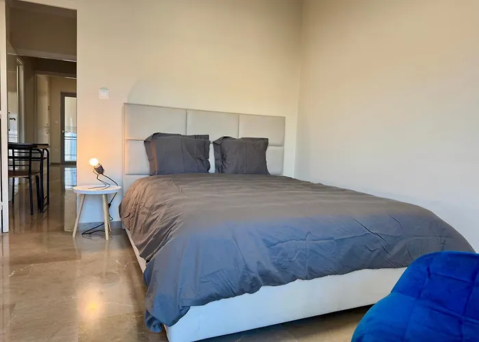 19K Cozy And Modern Center Apartment